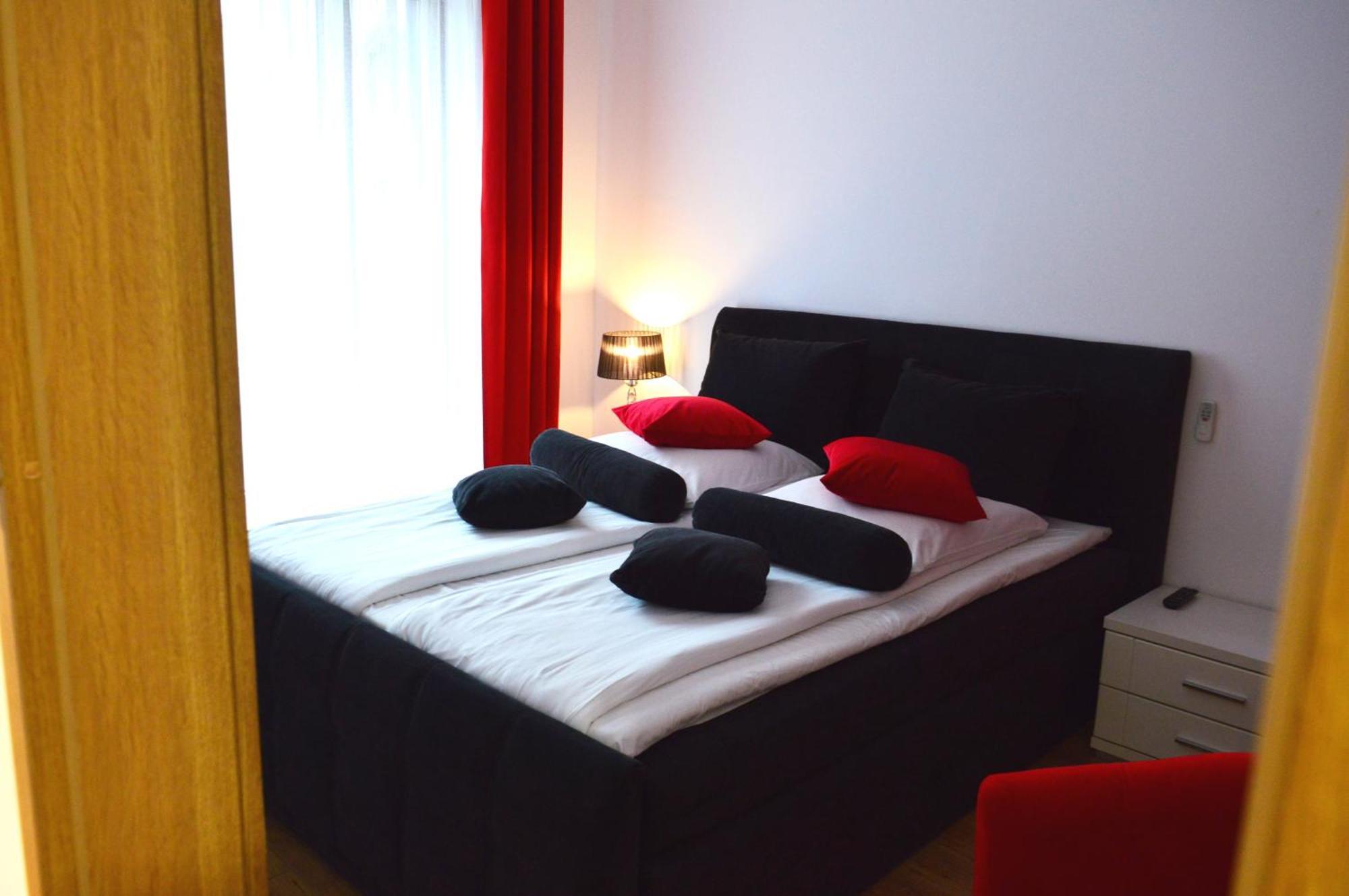 Katania Moxy Te&Am Cracow Appartement Krakau Buitenkant foto
